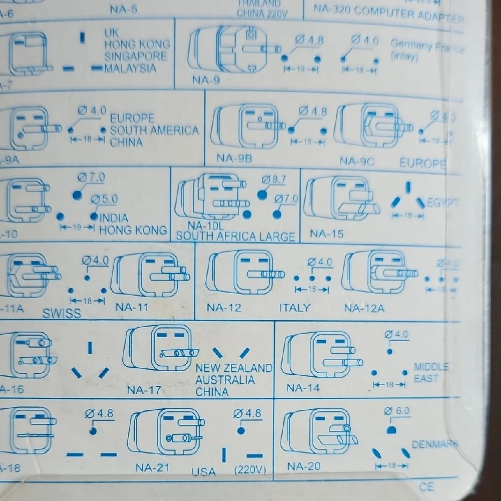 Universal Adapter - Cream